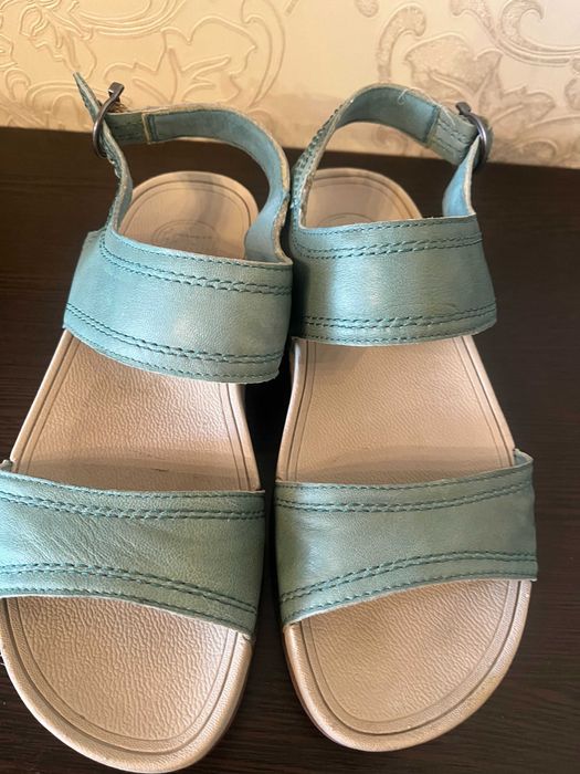 ортопедичні босоніжки р.39