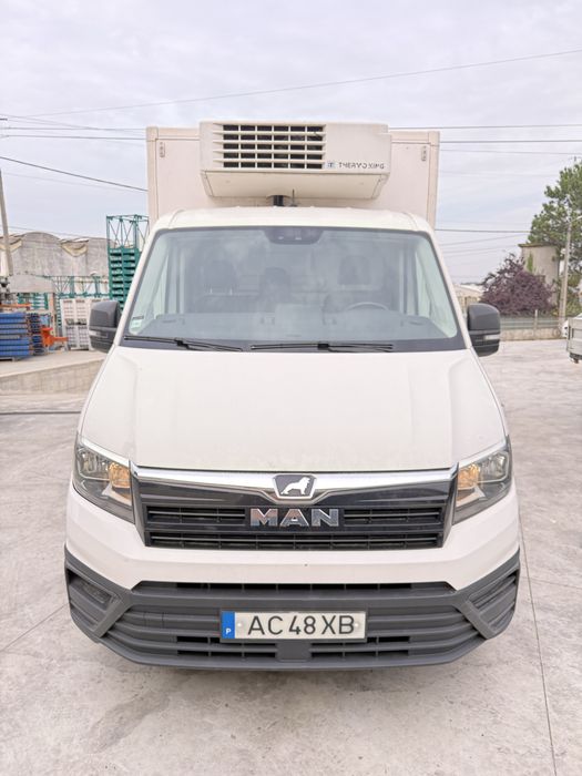 Carrinha comercial ligeiro frigorifico Man tge 180.5