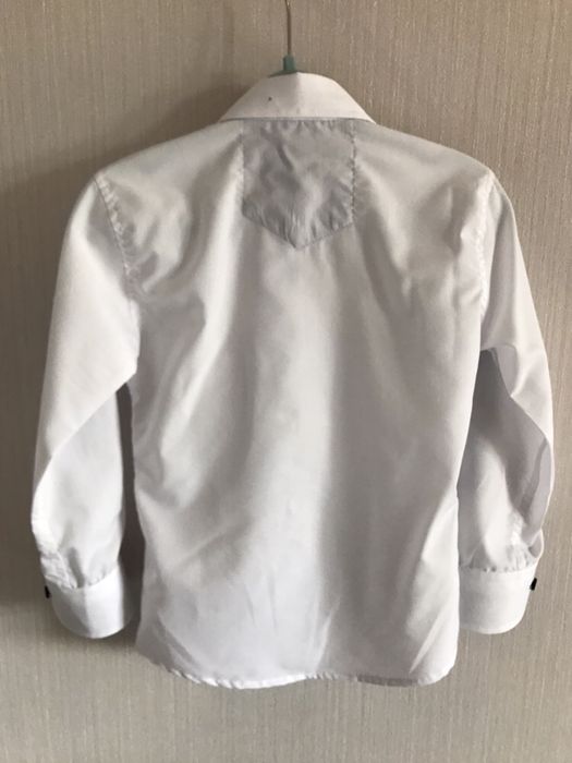 Рубашка белая. 110 см