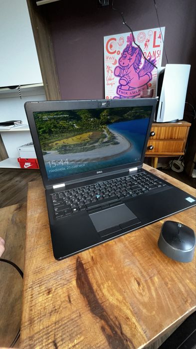 Laptop DELL Precision 3510 Intel Core i7, 16 GB RAM, 500 GB SSD