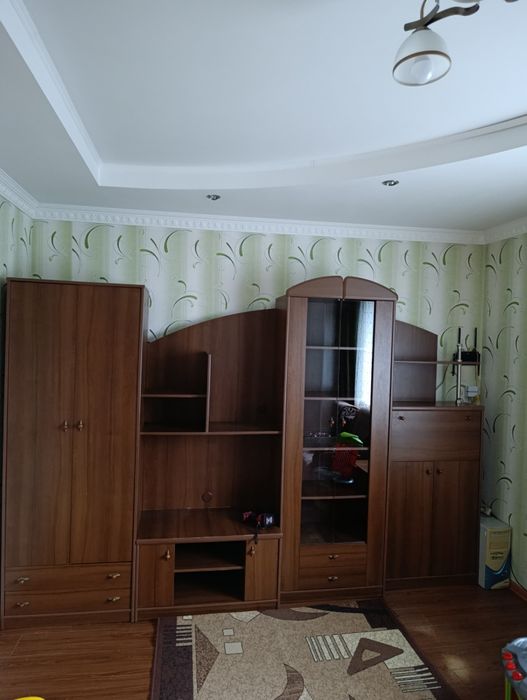 Продам стінку в зал.