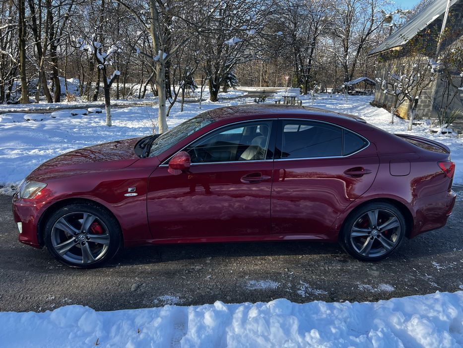 Продається Лексус Is 220d