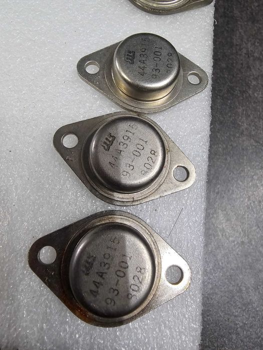 Tranzystor BUYP 52, 2N3055, 2N3792, 44A3915 - 31szt