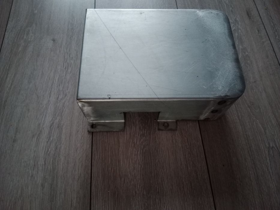 Osłona łańcucha i zębatek "Dyma 8"