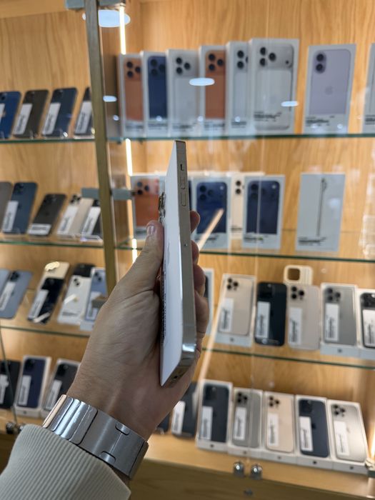 IPHONE 12 PRO MAX SEMI NOVO