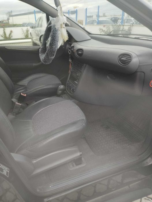 Mercedes A140 caixa automática