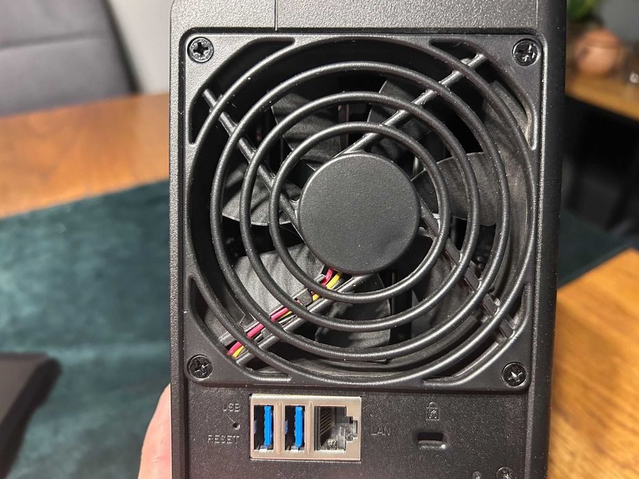 Serwer plików NAS Synology DS218 | 2GB RAM | Quad Core CPU