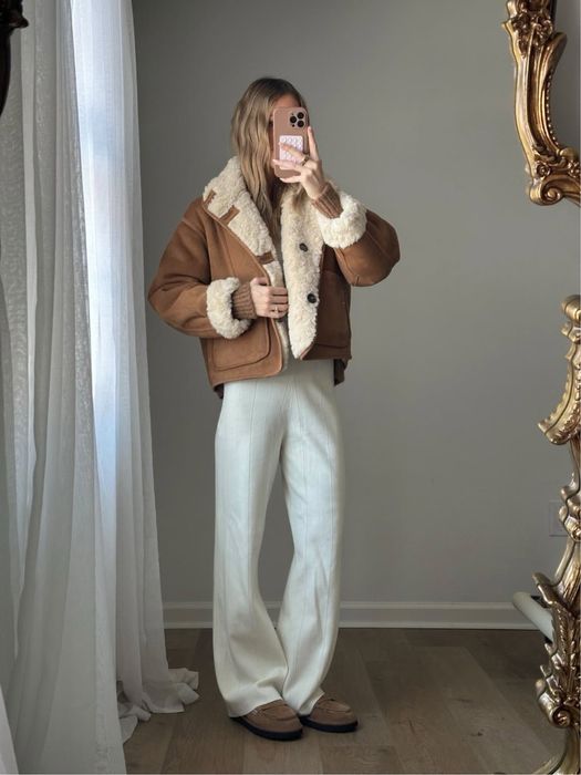 Двостороння нова куртка zara