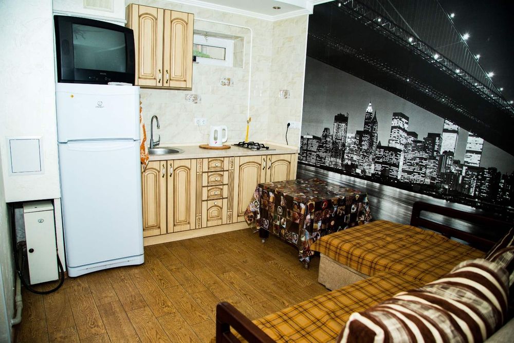 Сдам в частном доме 1- но комн.домик 6.500 гр.