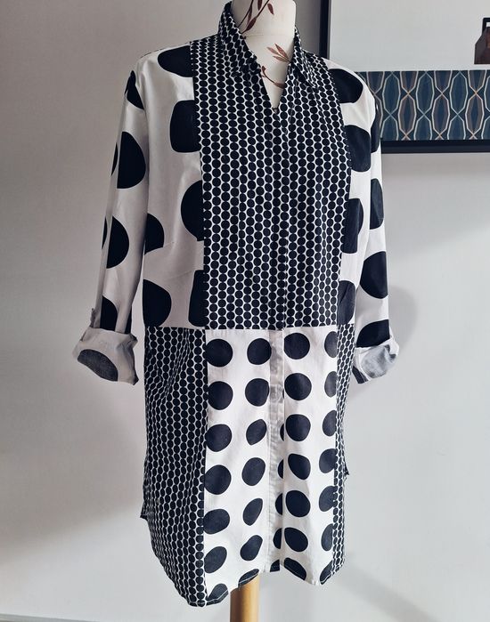 Koszula damska dłuższą w kropki uniwersalna