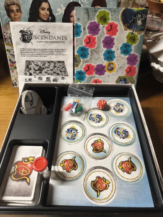Jogo O Jogo dos Descendentes Borras.
Jogo de tabuleiro O Jogo dos Desc