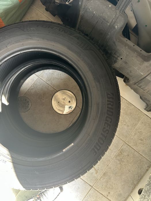 02 Pneus Bridgestone 185/65/15
