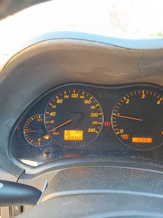 Toyota vensis 2.0 d4d 2006