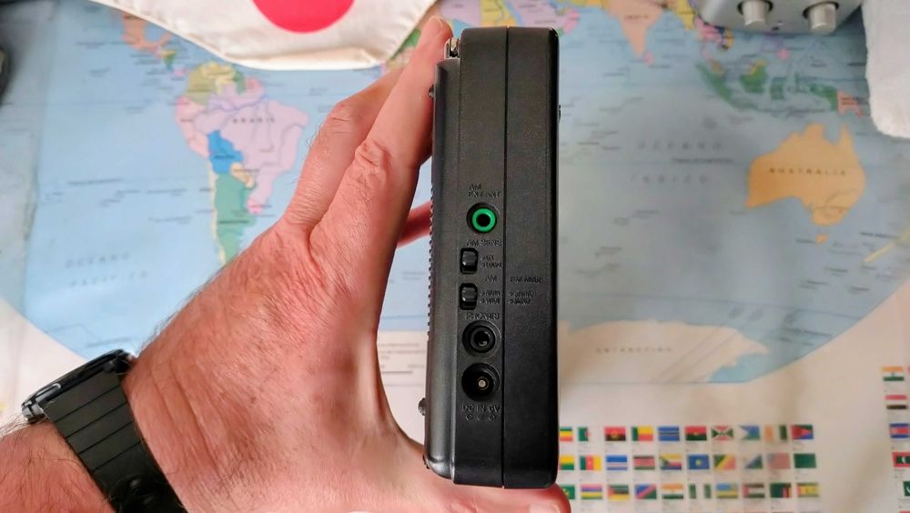 Radio Portatil Super Raro Aiwa WR-D1000