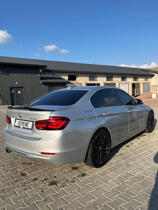 Автомобіль BMW F30 328i 2013
