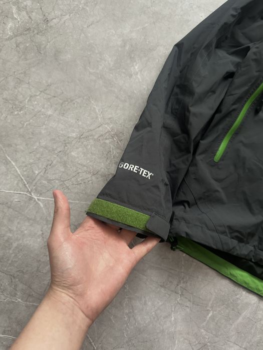 Мужская куртка Berghaus gore tex.