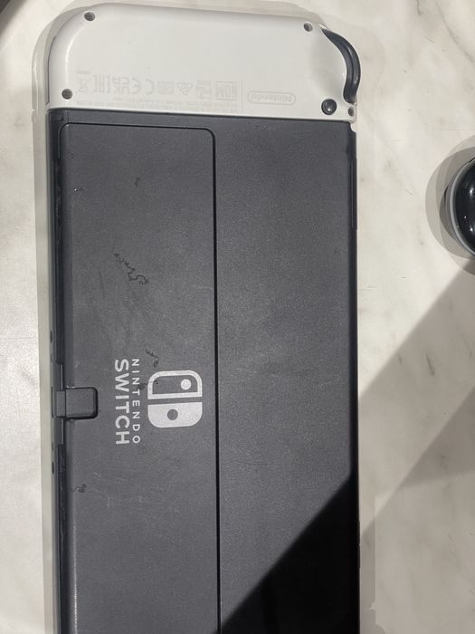 Vendo nintendo switch em bom estado