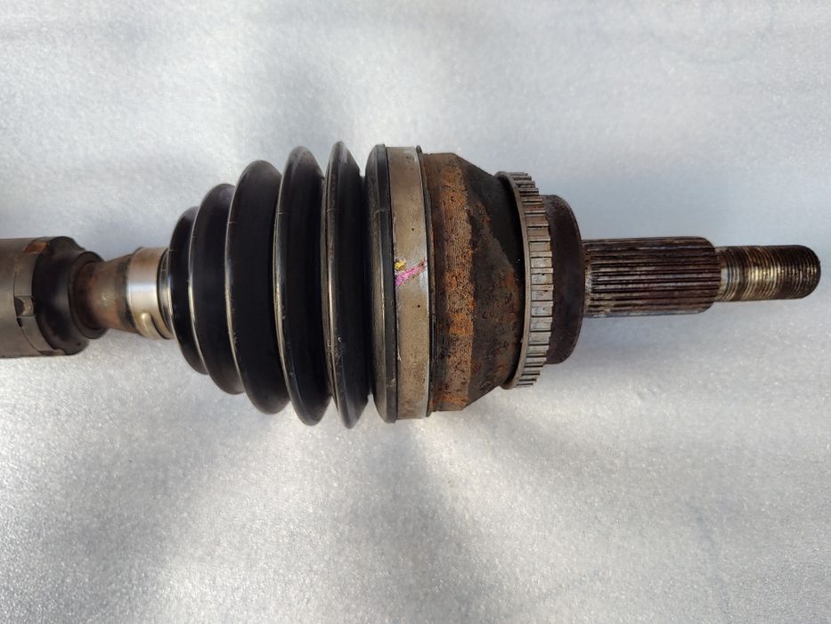 Піввісь/Полуось/Привід/Шрус Тойота Авенсіс Т25 2.2 D-Cat 177 2003_08р.