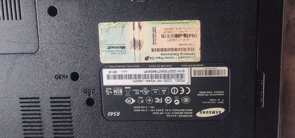 Laptop Samsung NP R540 czarny bez baterii