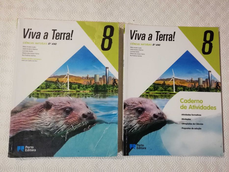 Livros escolares 8° ano