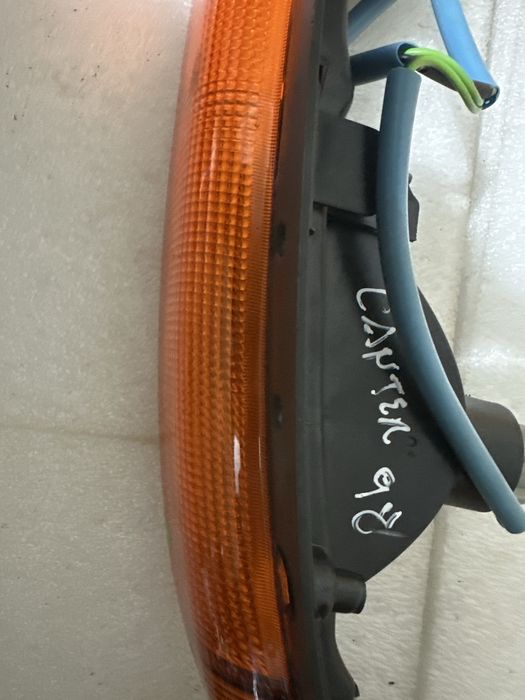 Pisca esquerdo mitsubishi canter