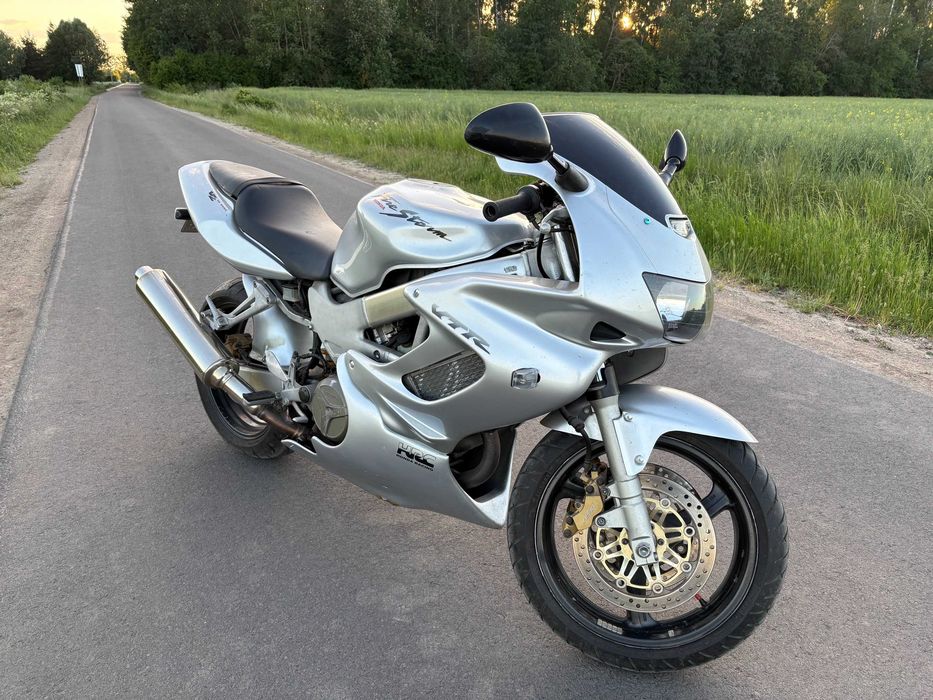 honda vtr 1000 FireStorm