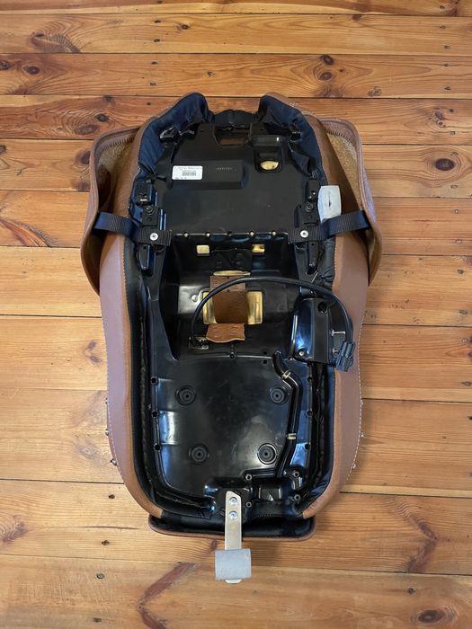 Siedzenie podgrzewane Indian Chieftain Roadmaster