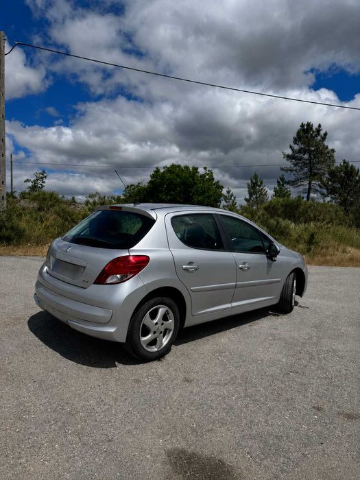 Peugeot 207 1.4 HDi Premium