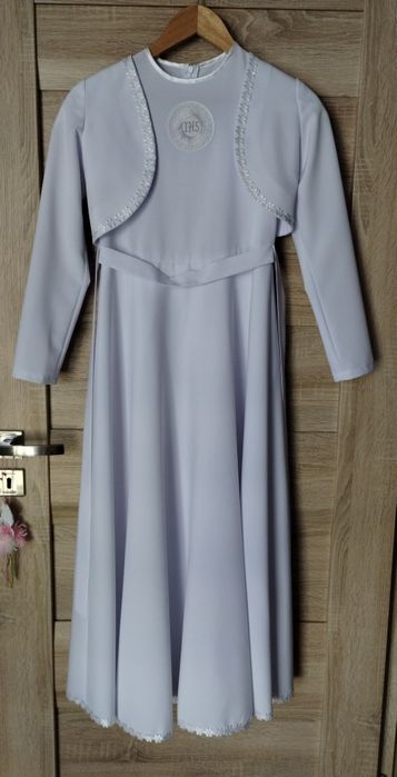 Sprzedam albę komunijna dla dziewczynki rozmiar 152