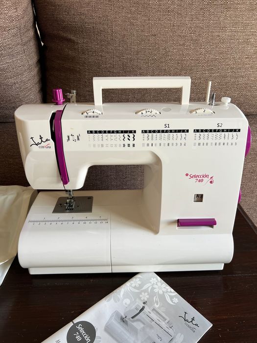 Máquina de costura Jata MC740 (66 pontos)