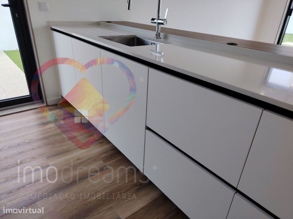 Moradia T4 de Arquirectura Moderna em São salvador, Ilhavo