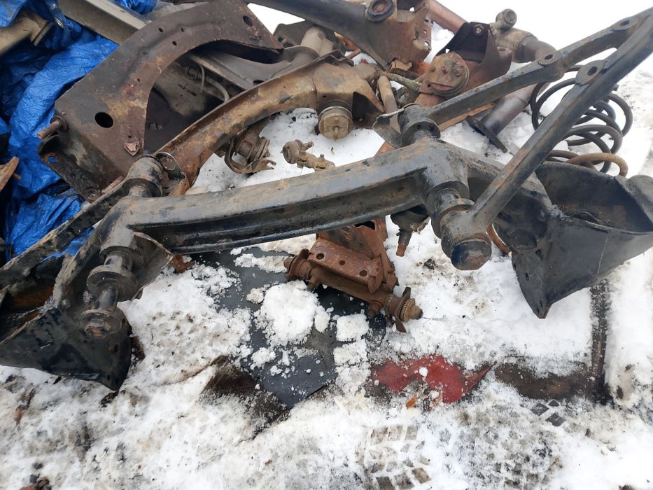 Балка передняя ВАЗ 2121-21214