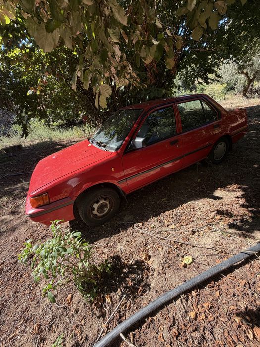 Nissan Sunny super bem estimado