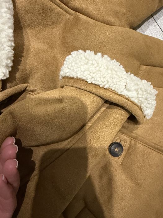 тепла шубка Zara104