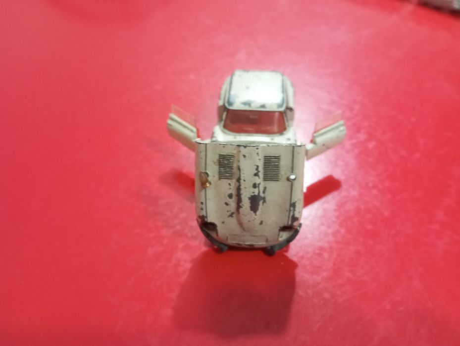 Carrinho para colecionador