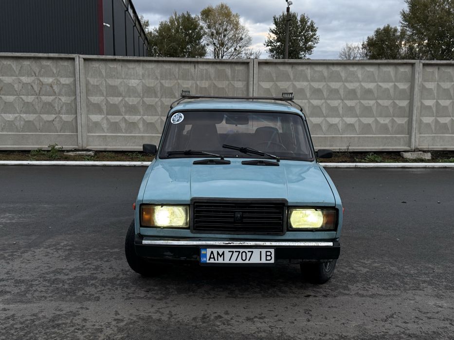 Ваз 2107.