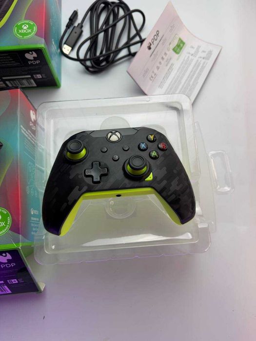 Геймпад PDP Electric Black 049-012 Xbox Series S X PC