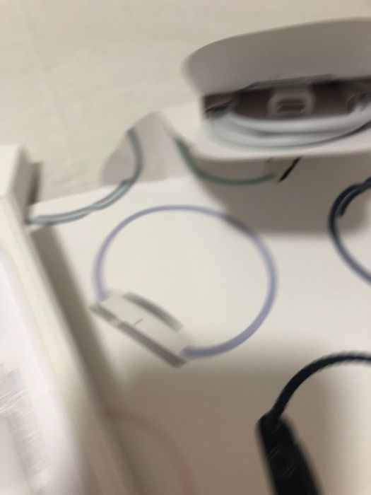 Apple Iwatch зарядное оригинальное  утстройство для часов (упаковка)