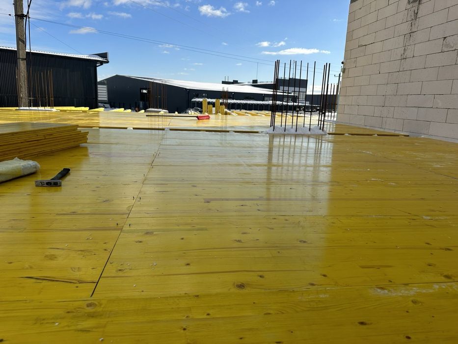 Опалубка стельова горизонтальна монолітна оренда та продаж