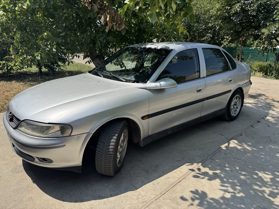 Опель вектра б 1.8