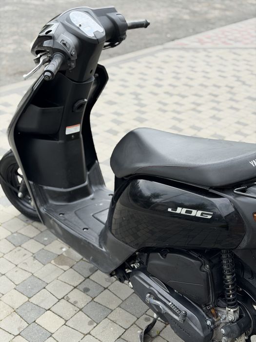 Продам Скутер Yamaha jog ay01
