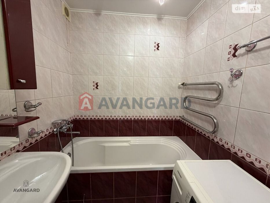 Двокімнатна квартира на Замостянській