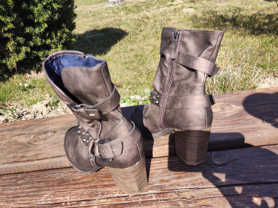 Buty na obcasie Tamaris roz 39 wkł 24,5