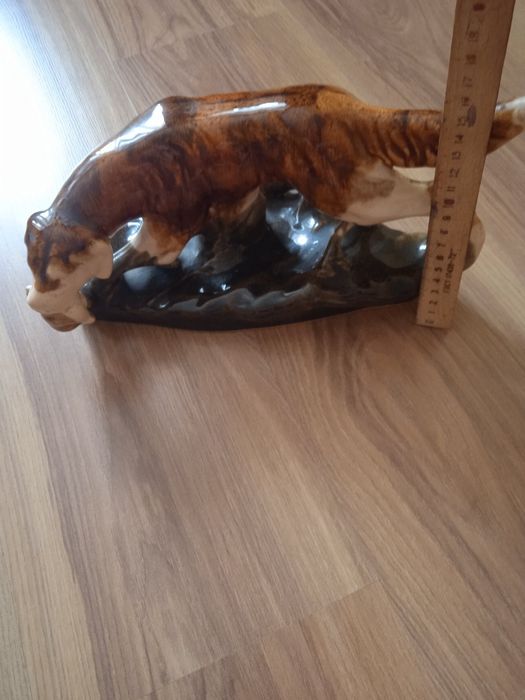 Продам статуетку.