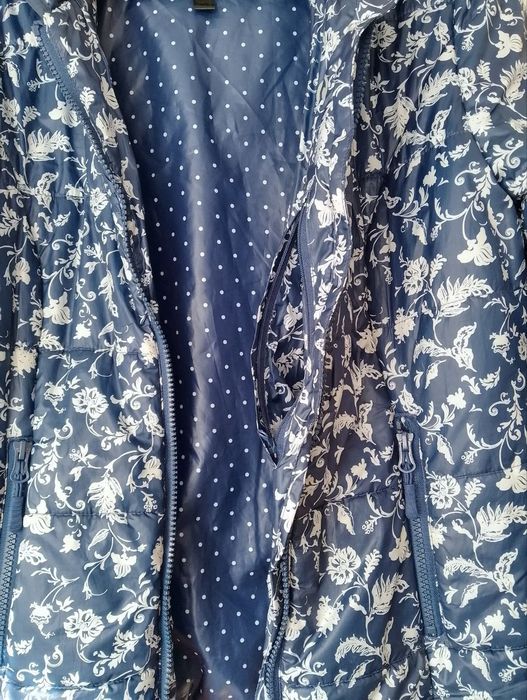 Куртка демисезонная 46 размер.