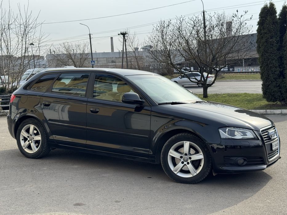 Автомобіль Audi a3