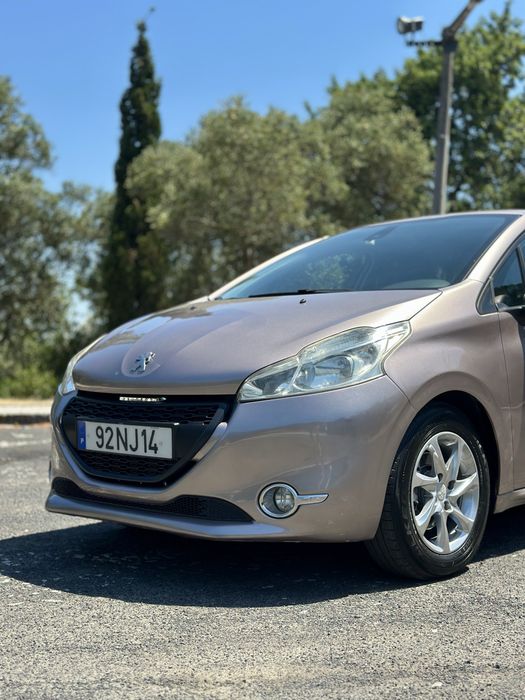 Peugeut 208 1.2 Gasolina