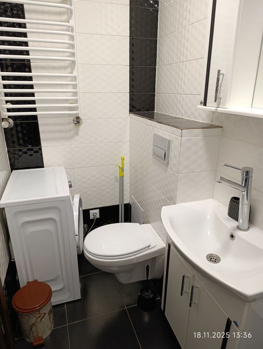 Подобова Оренда 2 кім.кв.в центрі міста