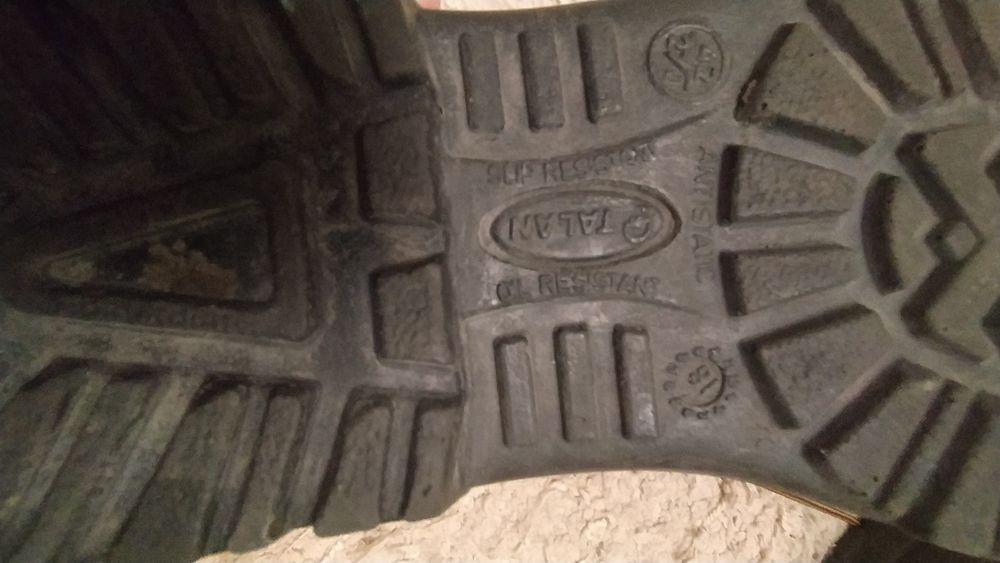 Ботинки для роботи