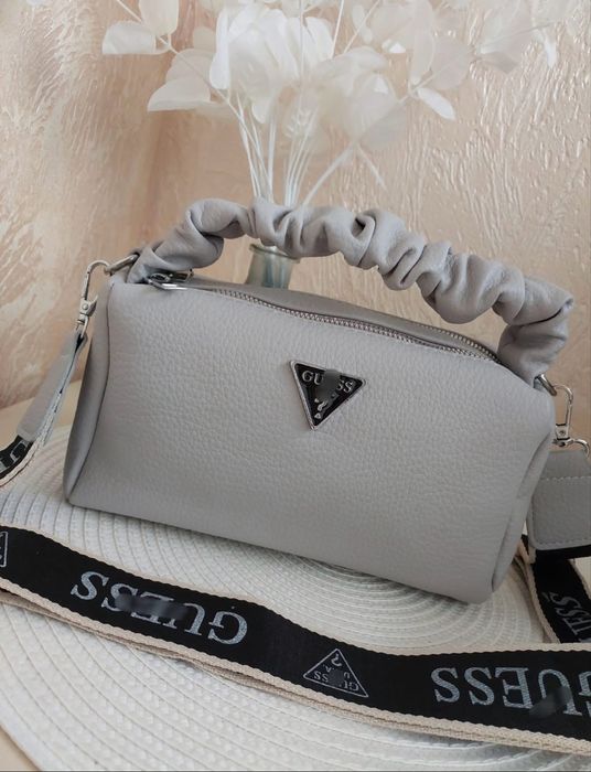 Сумки      женские      маленькие    Отличного качества ( эко   кожа)